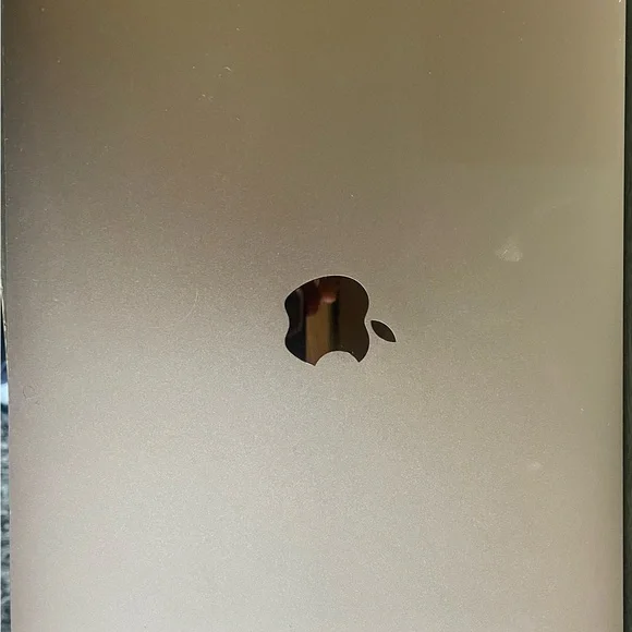 Apple MacBook Air - Rose Gold